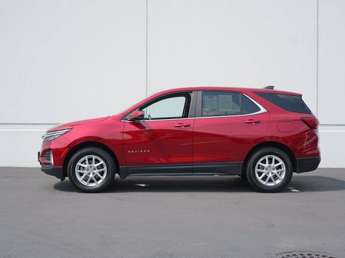 Certified 2022 Chevrolet Equinox LT AWD/4WD image 6