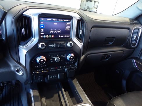Used 2020 GMC Sierra 1500 SLT w/ SLT Premium Plus Package image 22