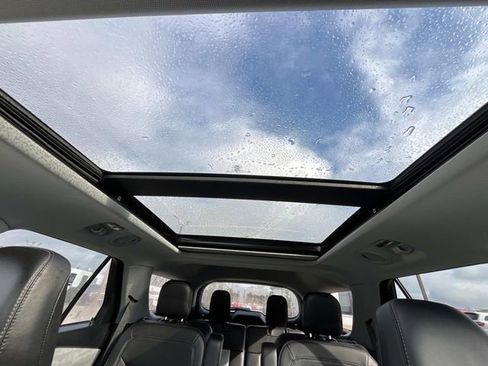 Used 2023 Ford Explorer XLT w/ Equipment Group 202A image 27