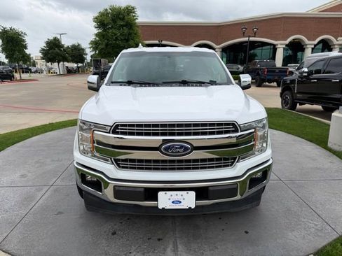 Used 2018 Ford F150 Lariat image 2