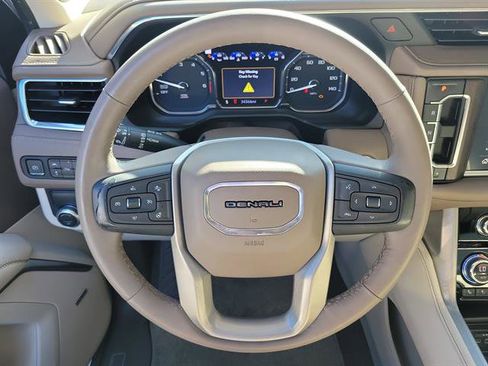 Used 2021 GMC Yukon Denali w/ Denali Ultimate Package image 60