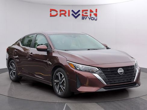 Used 2024 Nissan Sentra SV FWD image 7