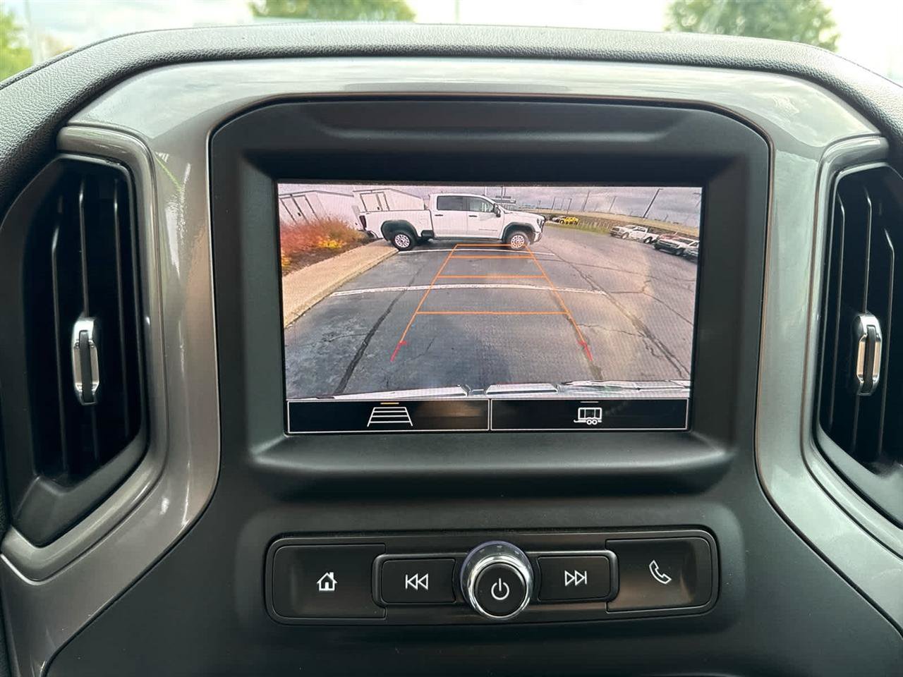 Used 2022 GMC Sierra 1500 Pro w/ Pro Value Package RWD image 16