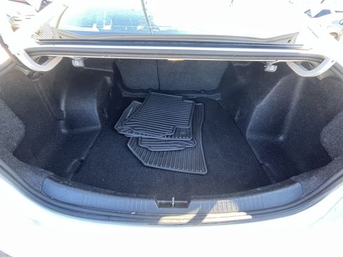 Used 2020 Chevrolet Malibu LT image 28