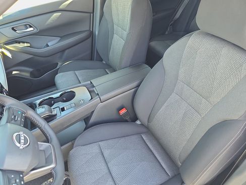 New 2026 Nissan Rogue SV w/ Cold Weather Package FWD image 15