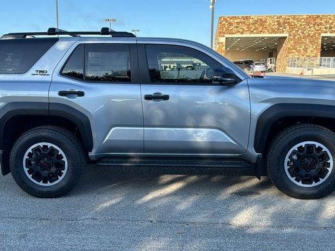 New 2026 Toyota 4Runner TRD Off-Road Premium AWD/4WD image 10