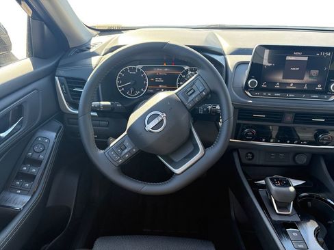 New 2026 Nissan Rogue SV image 12