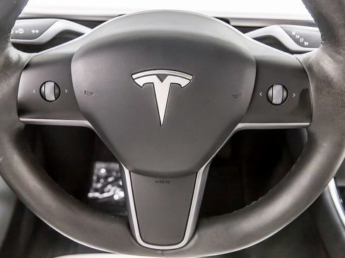 Used 2021 Tesla Model Y 2WD image 28