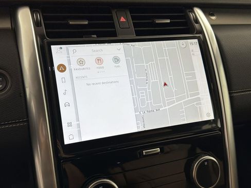 New 2026 Land Rover Discovery Limited Edition image 14