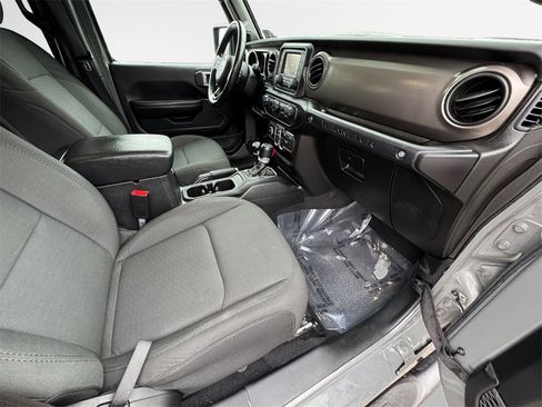 Certified 2020 Jeep Wrangler Unlimited Sport S image 27