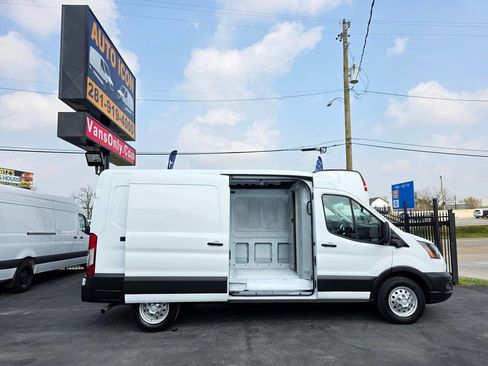 Used 2022 Ford Transit 350 Medium Roof image 5