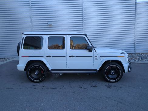 Certified 2022 Mercedes-Benz G 63 AMG 4MATIC image 2