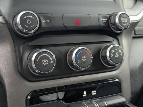 Used 2020 RAM 1500 Big Horn image 20