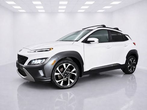 Used 2023 Hyundai Kona Limited AWD/4WD image 4