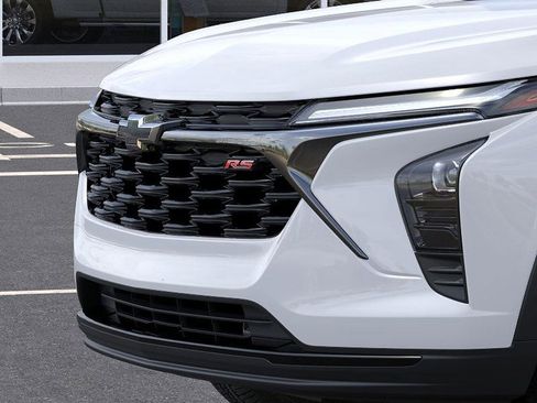 New 2026 Chevrolet Trax RS w/ Driver Confidence Package image 13