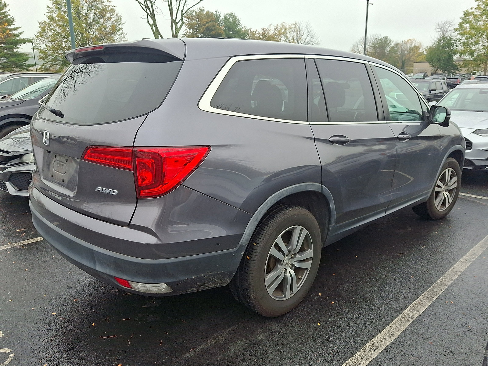 Used 2017 Honda Pilot EX image 5