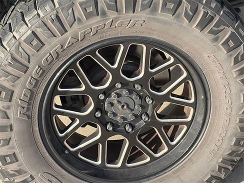 Used 2020 Ford F250 Platinum w/ FX4 Off-Road Package image 8