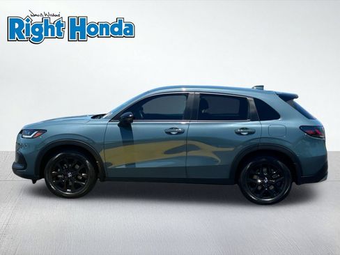 Used 2024 Honda HR-V Sport image 3