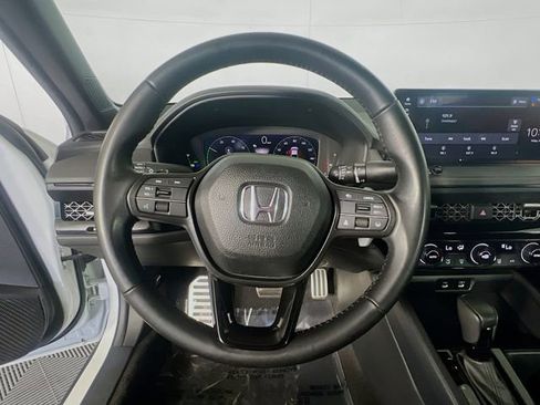 Used 2024 Honda Accord Sport image 16