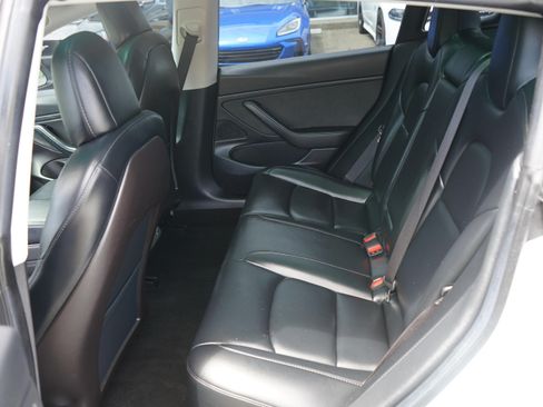 Used 2019 Tesla Model 3 Long Range AWD/4WD image 12