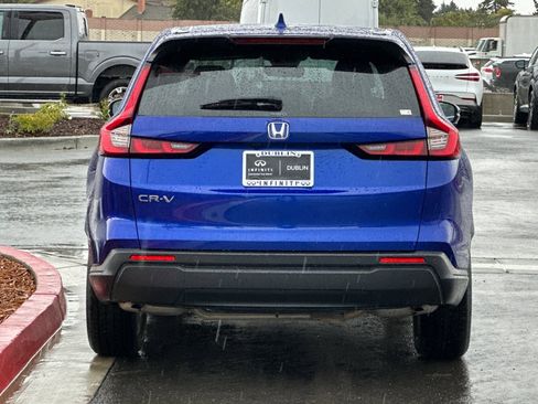 Used 2024 Honda CR-V EX-L image 5