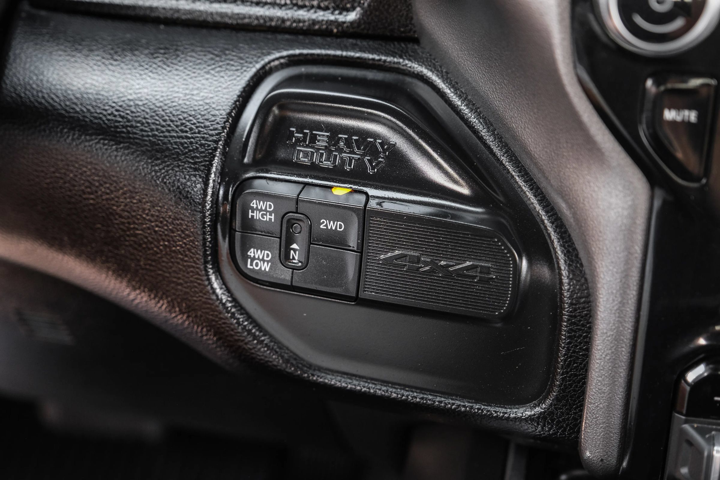 Used 2021 RAM 3500 Laramie AWD/4WD image 34