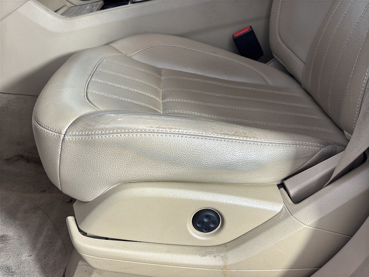 Used 2014 Mercedes-Benz GL 450 4MATIC image 16