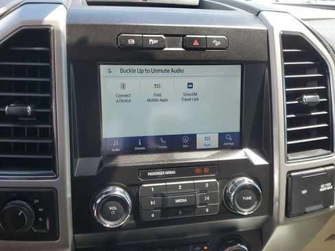 Certified 2021 Ford F250 Lariat w/ Lariat Value Package image 26