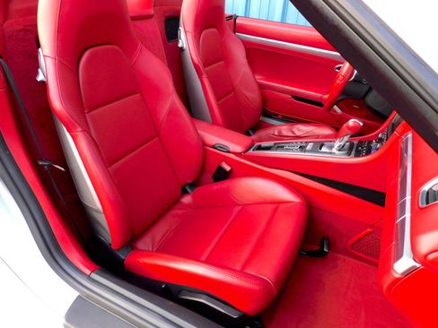 Used 2015 Porsche Boxster S image 31