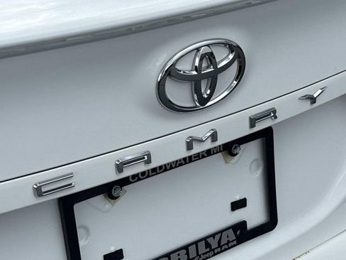 Used 2024 Toyota Camry SE FWD image 32