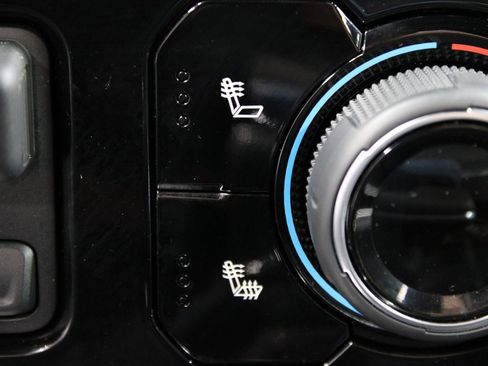 Used 2024 Chevrolet Silverado 1500 LT Trail Boss image 56