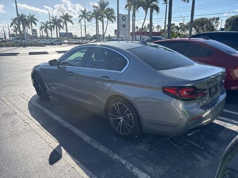 Used 2023 BMW 530i w/ Premium Package image 11