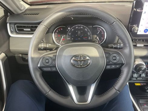 Used 2025 Toyota RAV4 XLE Premium w/ Weather Package AWD/4WD image 20