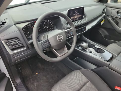 New 2026 Nissan Rogue SV image 20