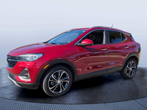Used 2021 Buick Encore GX Select w/ Advanced Technology Package FWD image 2