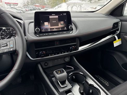 New 2026 Nissan Rogue SV image 18