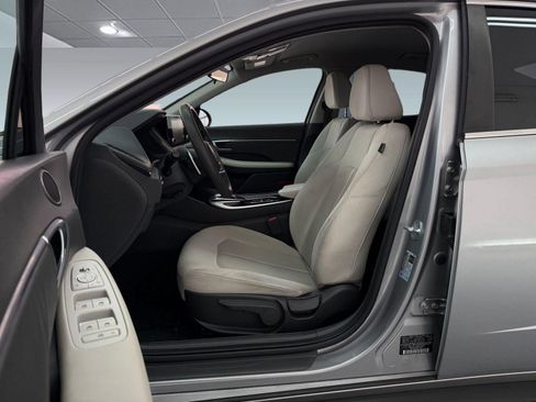 Used 2022 Hyundai Sonata Blue w/ Cargo Package FWD image 5