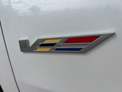 Used 2023 Cadillac Escalade V image 11