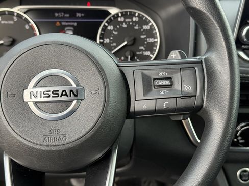 Used 2021 Nissan Rogue S image 16