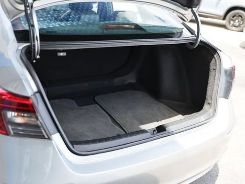 Used 2023 Honda Civic Sport image 28