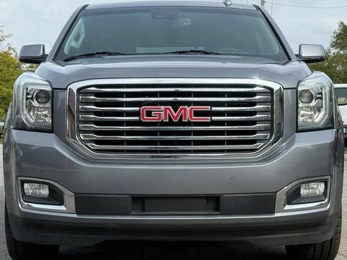 Used 2018 GMC Yukon SLT w/ Premium Edition AWD/4WD image 9