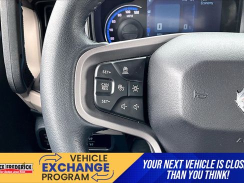 Used 2023 Ford Bronco Wildtrak AWD/4WD image 15