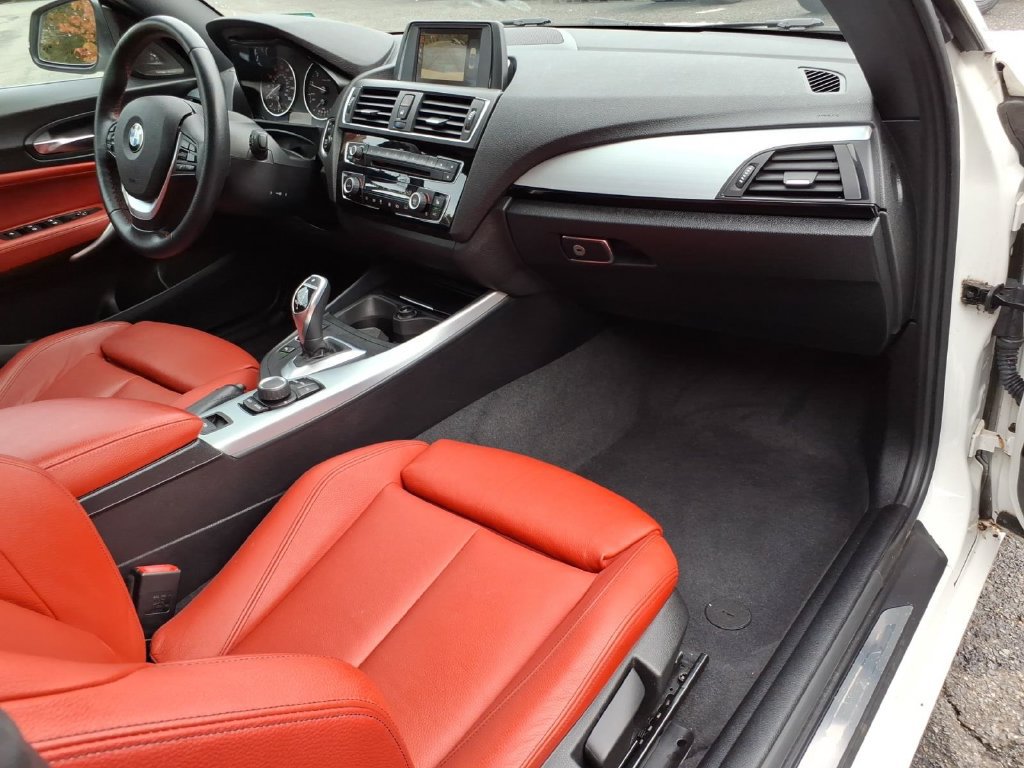 Used 2016 BMW 228i xDrive Convertible AWD/4WD image 10