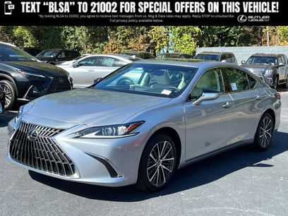 New 2025 Lexus ES 350 w/ Premium Package