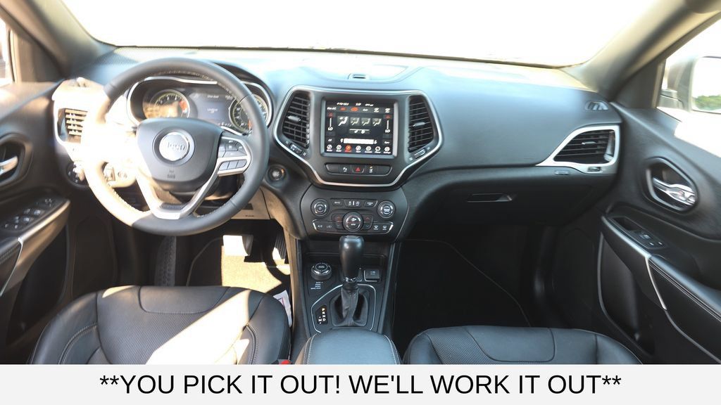 Used 2021 Jeep Cherokee Latitude Lux 80th Anniv w/ Quick Order Package 26U 80TH AWD/4WD image 24