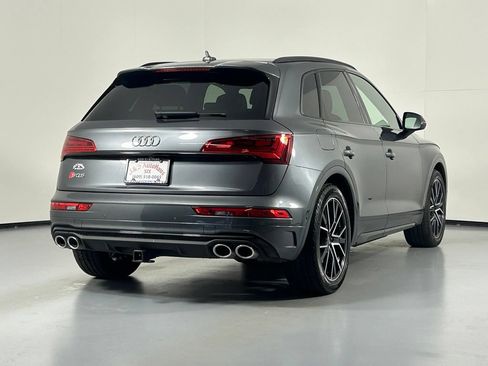 Used 2023 Audi SQ5 Prestige w/ Prestige Package AWD/4WD image 7