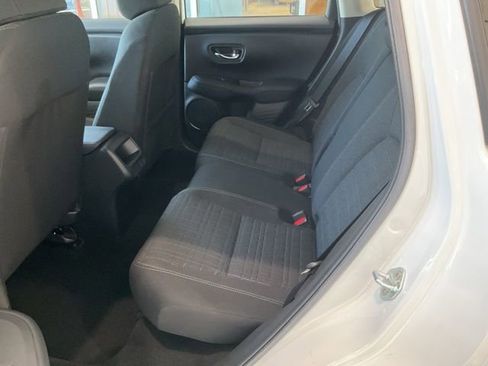 Certified 2023 Honda HR-V LX image 18