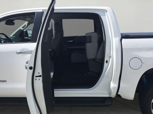 Used 2018 Toyota Tundra Limited w/ Limited Premium Package AWD/4WD image 23