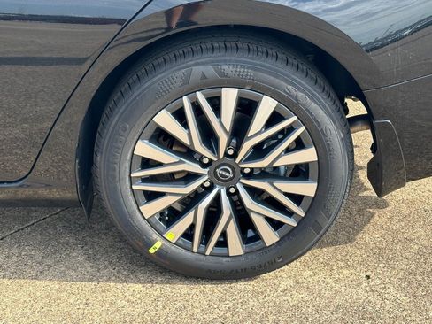 New 2026 Nissan Altima 2.5 SV AWD/4WD image 20