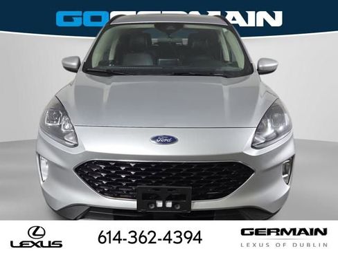 Used 2020 Ford Escape SEL image 3